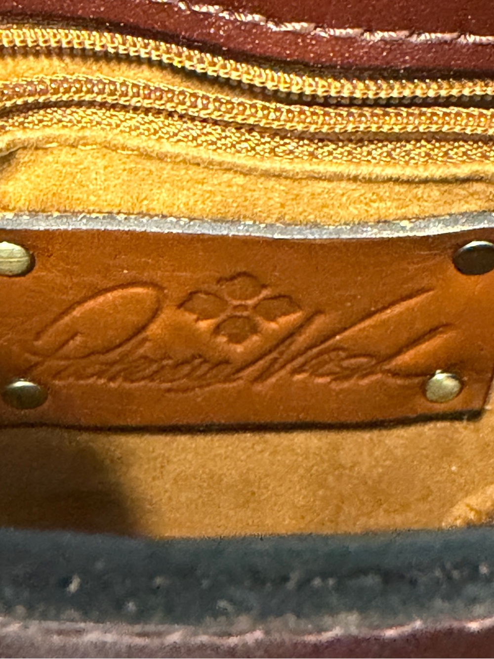 Patricia Nash Lari Leather Crossbody Bag - Picture 4 of 9